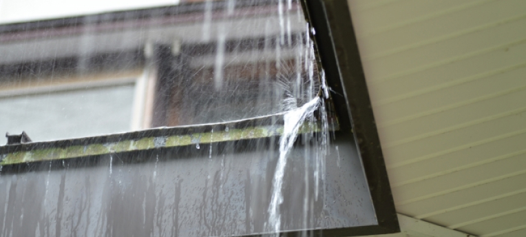 雨水のあふれ