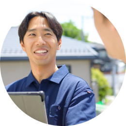 お客様と会話するスタッフ